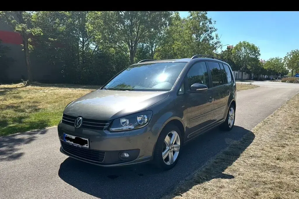 Gebraucht VW Touran Match 140 PS (102 kW) 2012 Grau Van / Kleinbus