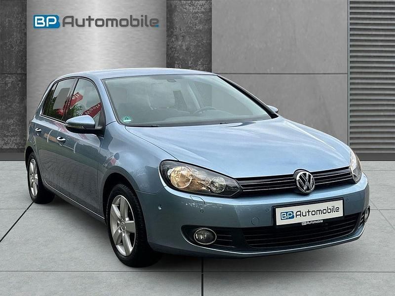 Gebraucht VW Golf VI Team 86 PS (63 kW) 2011 Blau Kleinwagen