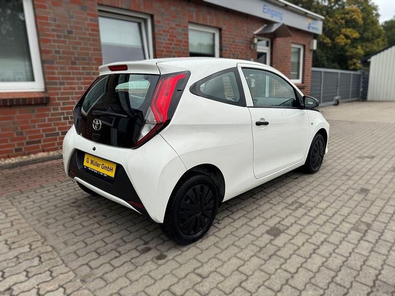 Gebraucht Toyota Aygo X 72 PS (52 kW) 2021 Weiß SUV