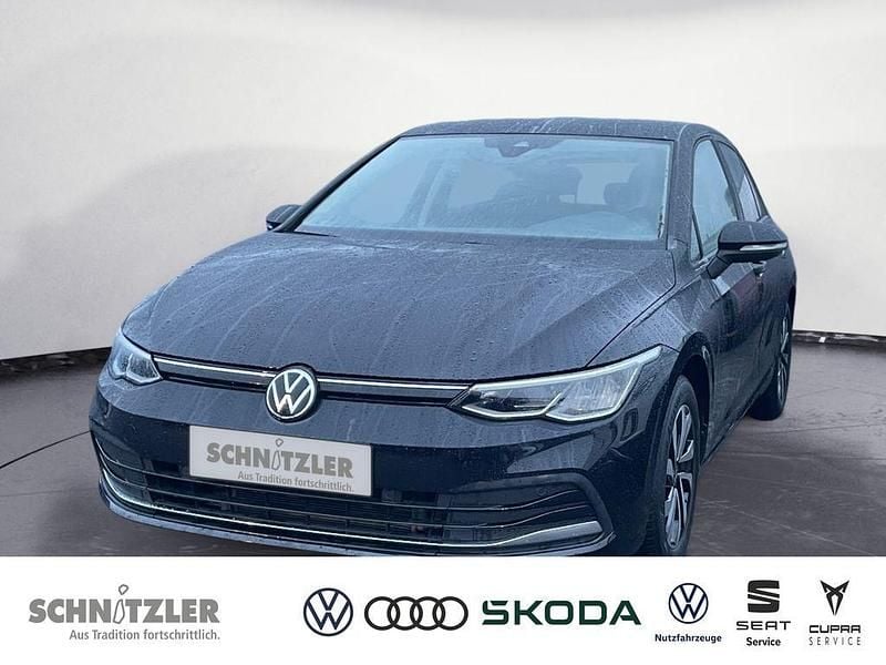 Gebraucht VW Golf VII Life 150 PS (110 kW) 2021 Schwarz Kleinwagen