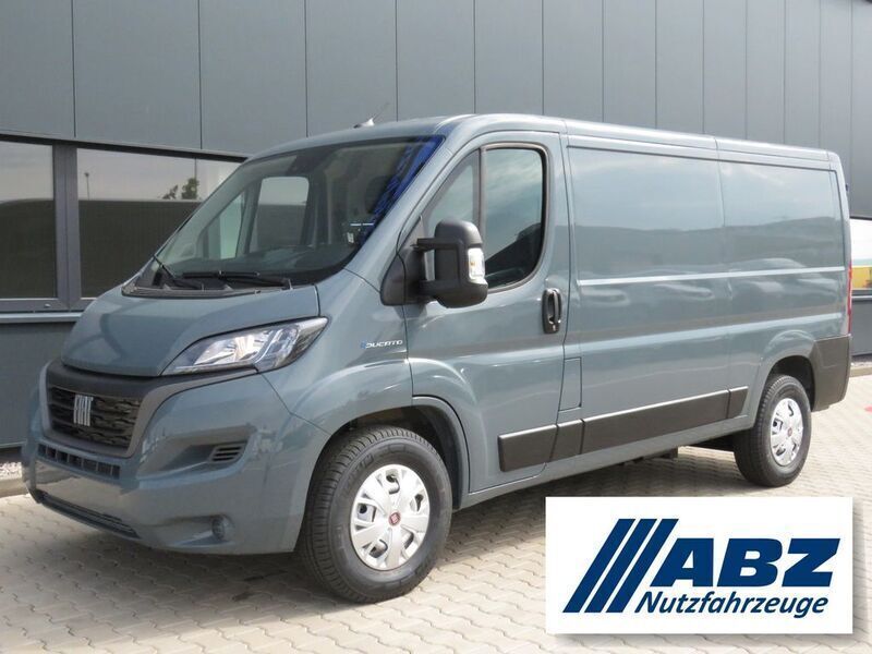 Gebraucht Fiat E-Ducato 89 kW (122 PS) 2023 Grau Van / Kleinbus