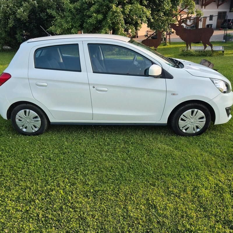 Weiß Gebraucht 2017 Mitsubishi Space Star Kleinwagen | 5.250 € (Superpreis) - Bild 1/4