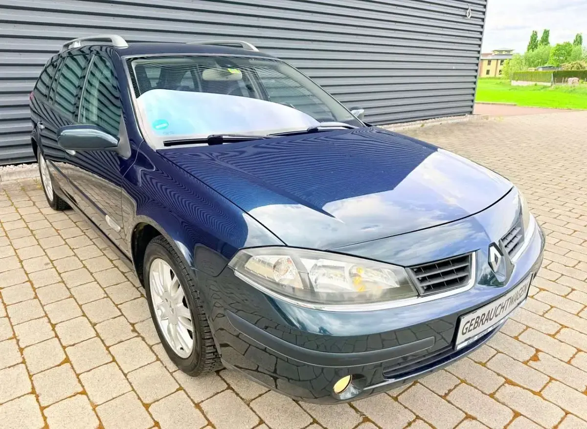 Gebraucht Renault Laguna II 135 PS (99 kW) 2005 Abyssegrün Kombi