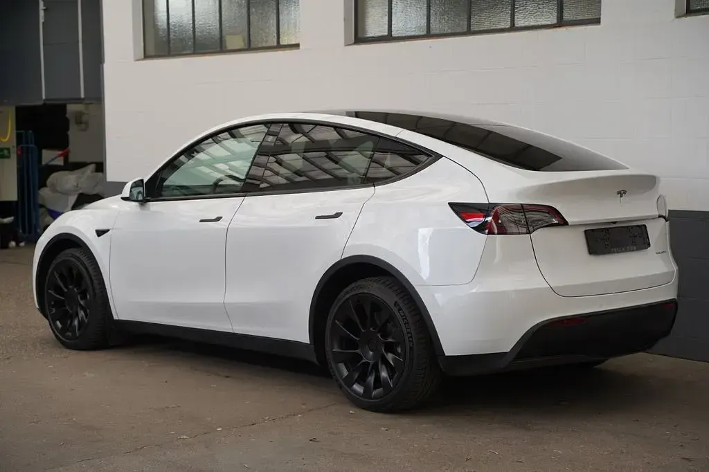Gebraucht Tesla Model Y Long Range AWD 378 kW (514 PS) 2022 Weiß SUV