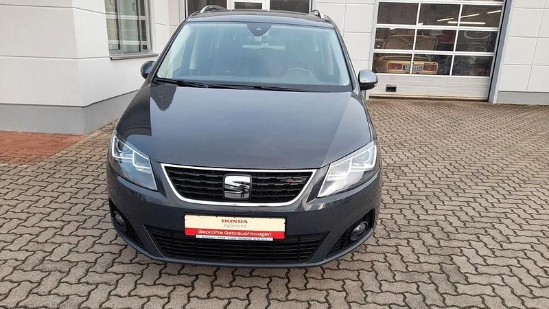 Gebraucht Seat Alhambra FR-Line 150 PS (110 kW) 2022 Grau Van / Kleinbus