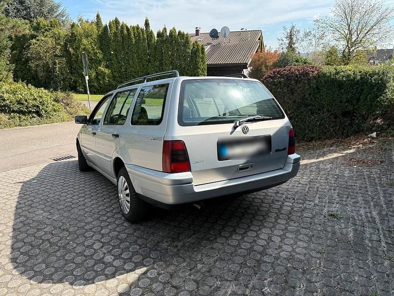 Gebraucht VW Golf III Edition 75 PS (55 kW) 1997 Silber Kombi