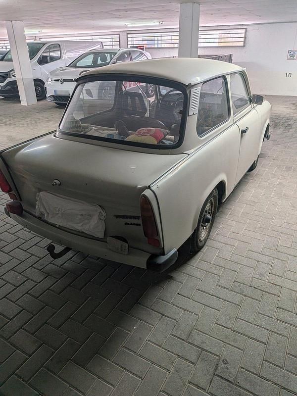 Gebraucht Trabant 601 26 PS (19 kW) 1990 Weiß Kleinwagen