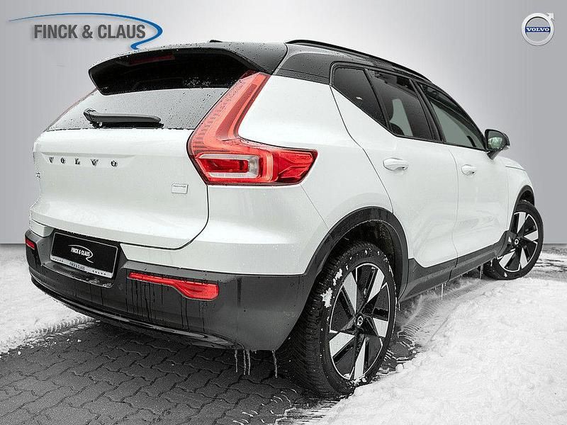 Gebraucht Volvo XC40 Ultimate 185 kW (252 PS) 2025 Weiß (crystal white pearl) SUV