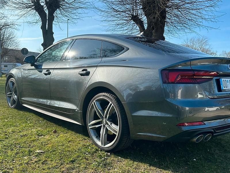Gebraucht Audi A5 S-Line 190 PS (139 kW) 2018 Grau Coupé