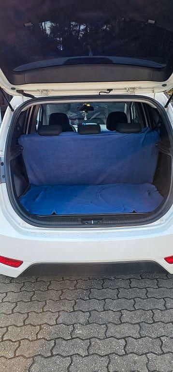 Gebraucht Hyundai ix20 Classic 90 PS (66 kW) 2016 Weiß Kleinwagen