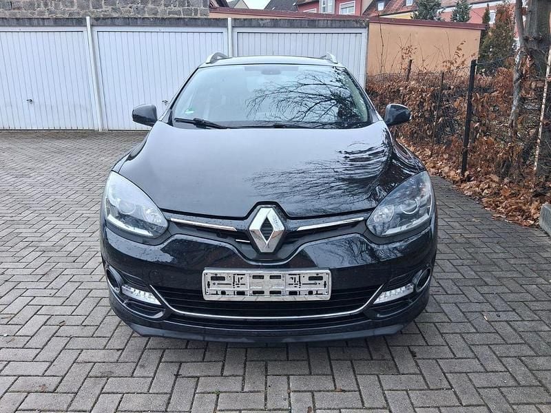 Gebraucht Renault Mégane III Bose Edition 132 PS (97 kW) 2015 Schwarz Limousine