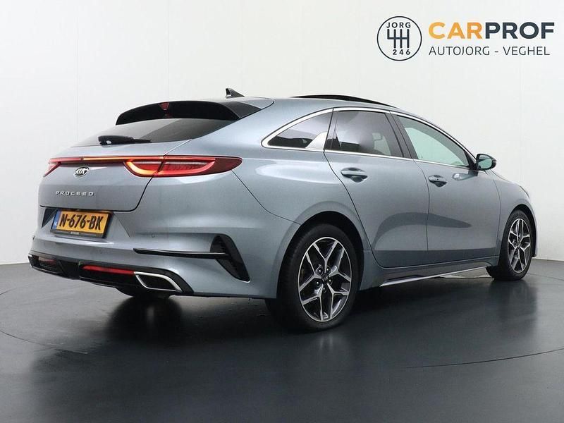 Gebraucht Kia ProCeed GT-Line 160 PS (117 kW) 2021 Grau Kleinwagen
