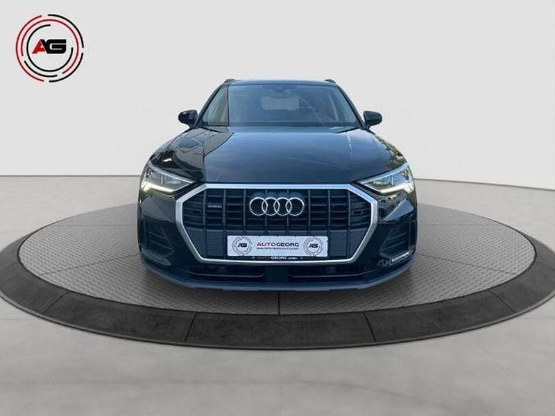 Gebraucht Audi Q3 Ambiente 190 PS (139 kW) 2019 Schwarz SUV