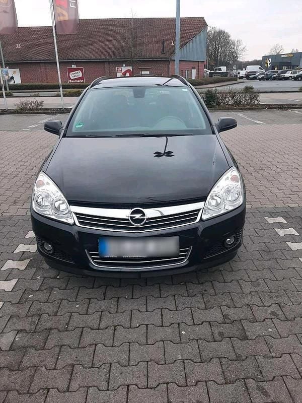 Usata Opel Astra 90 CV (66 kW) 2008 Nero Station wagon
