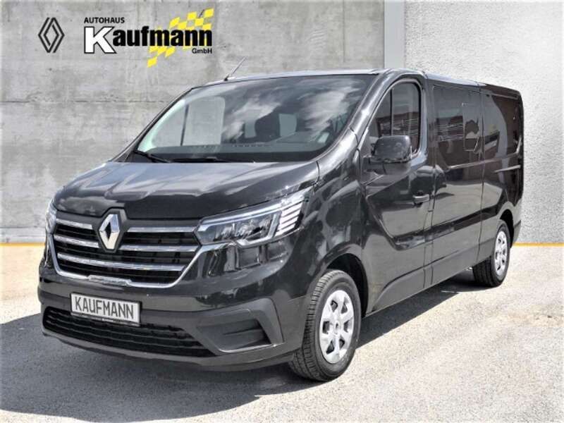 Tenebroschwarz Gebraucht 2024 Renault Trafic Life Van | 34.890 € - Bild 1/4
