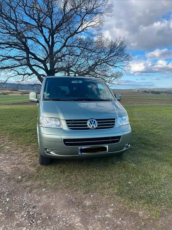 Second-hand VW T5 131 CP (96 kW) 2004 Verde Van