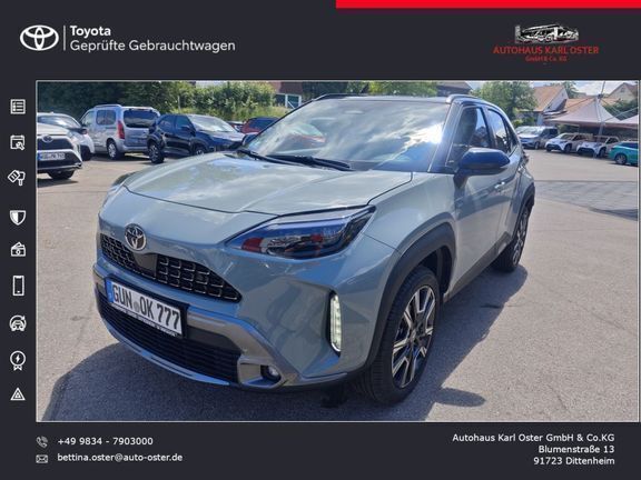 Urban khaki, dach schwarz Gebraucht 2024 Toyota Yaris Hybrid | 36.590 € - Bild 1/4