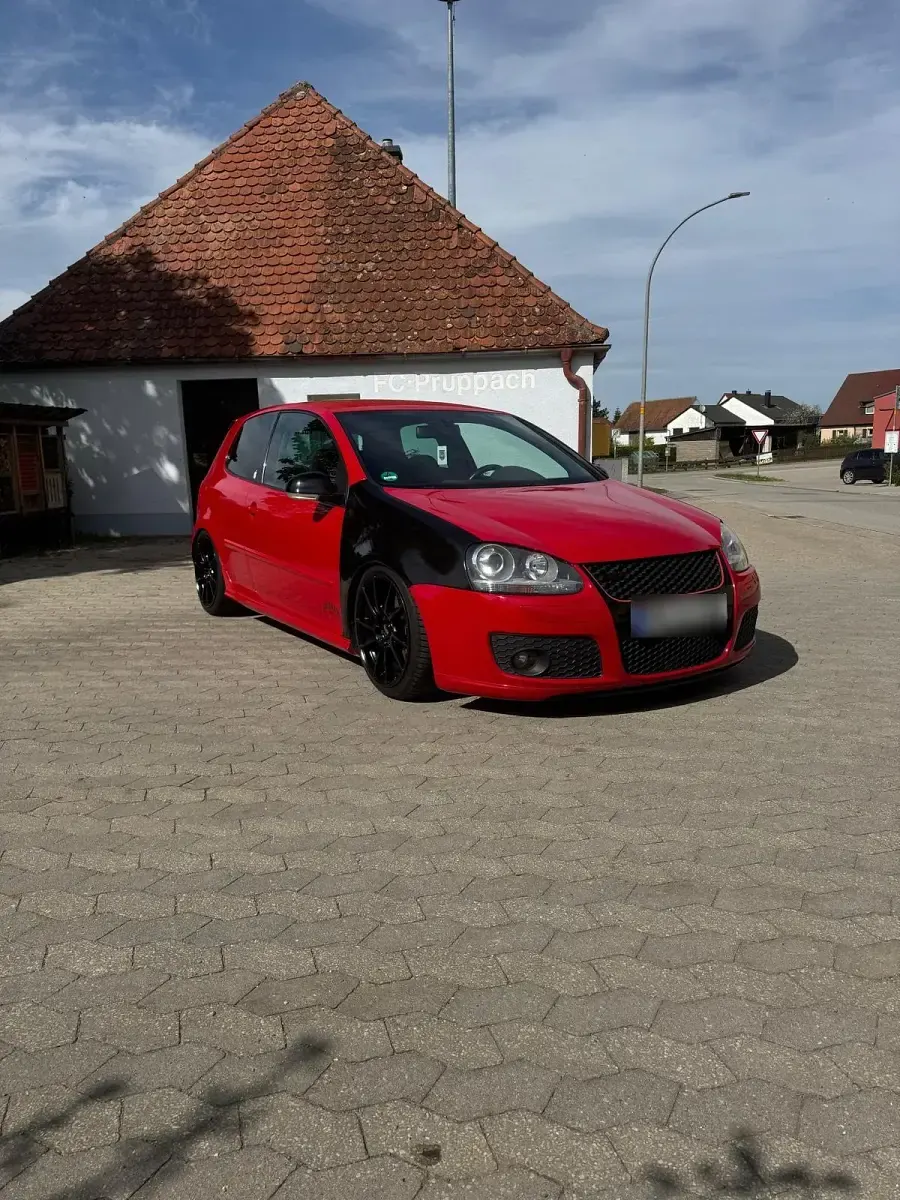 Gebraucht VW Golf V GTI 200 PS (147 kW) 2005 Rot Kleinwagen