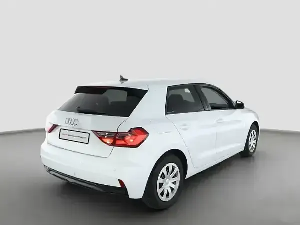 Gebraucht Audi A1 Sportback Advanced 116 PS (85 kW) 2025 Gletscherweiß metallic Kleinwagen