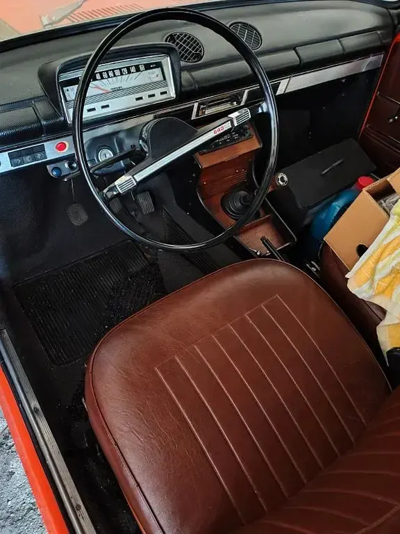 Second-hand Lada 2101 60 CP (44 kW) 1977 Portocaliu Berlinǎ