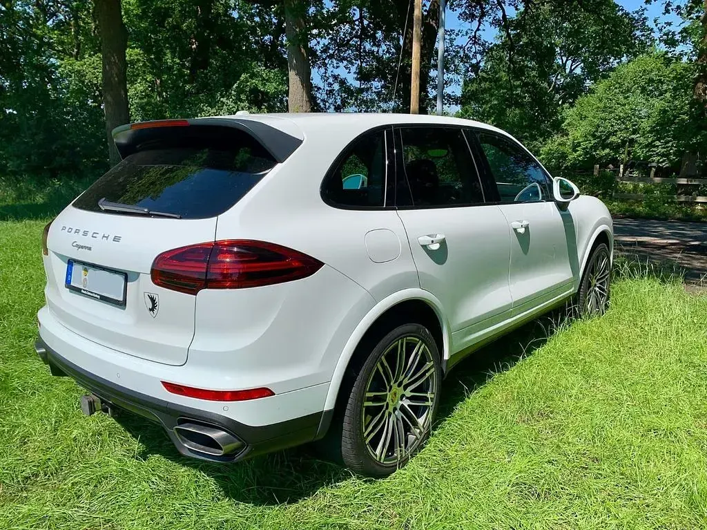 Gebraucht Porsche Cayenne Platinum Edition 299 PS (219 kW) 2016 Weiß SUV