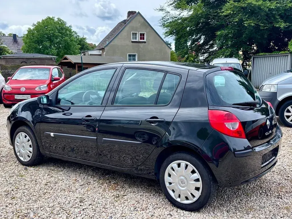 Gebraucht Renault Clio III Expression 75 PS (55 kW) 2007 Schwarz Limousine