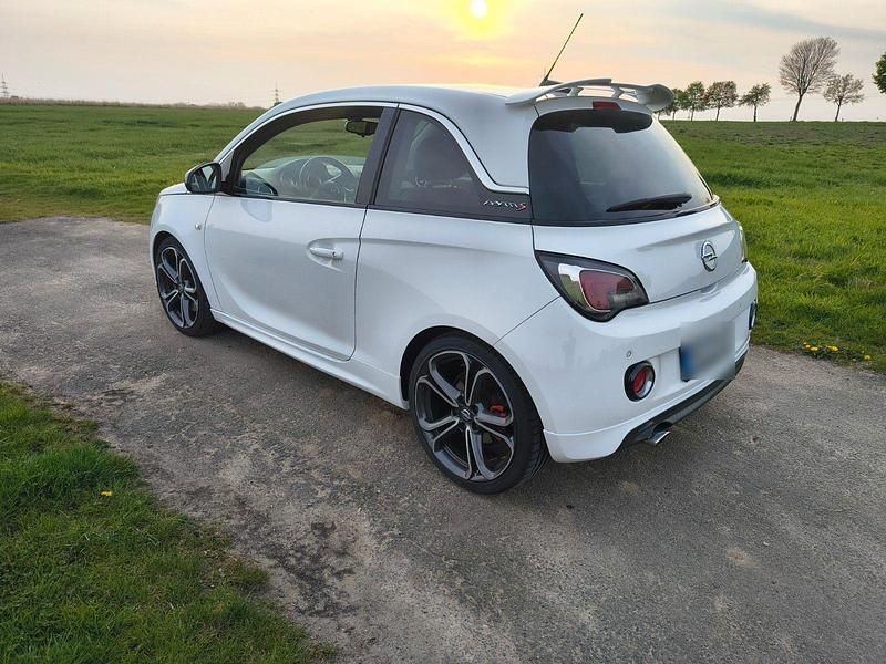 Second-hand Opel Adam S 150 CP (110 kW) 2017 Alb Hatchback