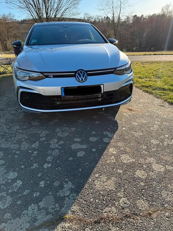Gebraucht VW Golf VIII R-line 150 PS (110 kW) 2023 Silber Limousine