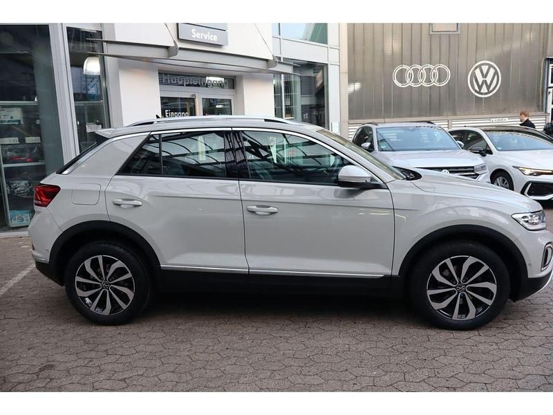 Gebraucht VW T-Roc Style 150 PS (110 kW) 2022 Grau SUV