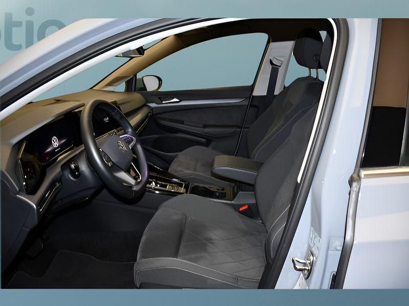 Gebraucht VW Golf VIII 190 PS (139 kW) 2023 Grau Kleinwagen