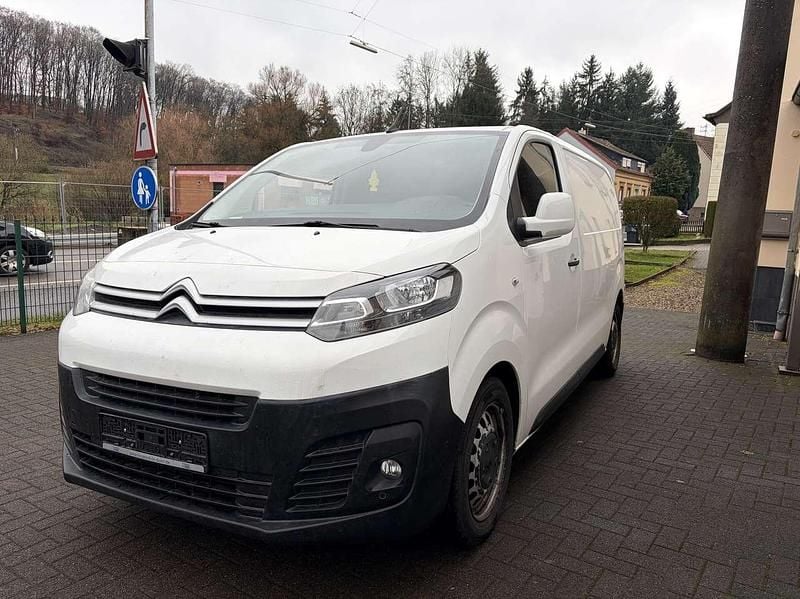 Weiß Gebraucht 2016 Citroën Jumpy Van / Kleinbus | 8.990 € (Guter Preis) - Bild 1/4