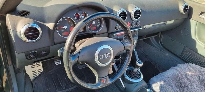 Gebraucht Audi TT Roadster Sport 179 PS (131 kW) 2001 Grün Cabrio