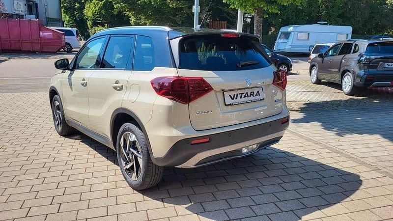 Gebraucht Suzuki Vitara Comfort+ 110 PS (80 kW) 2025 Beige SUV