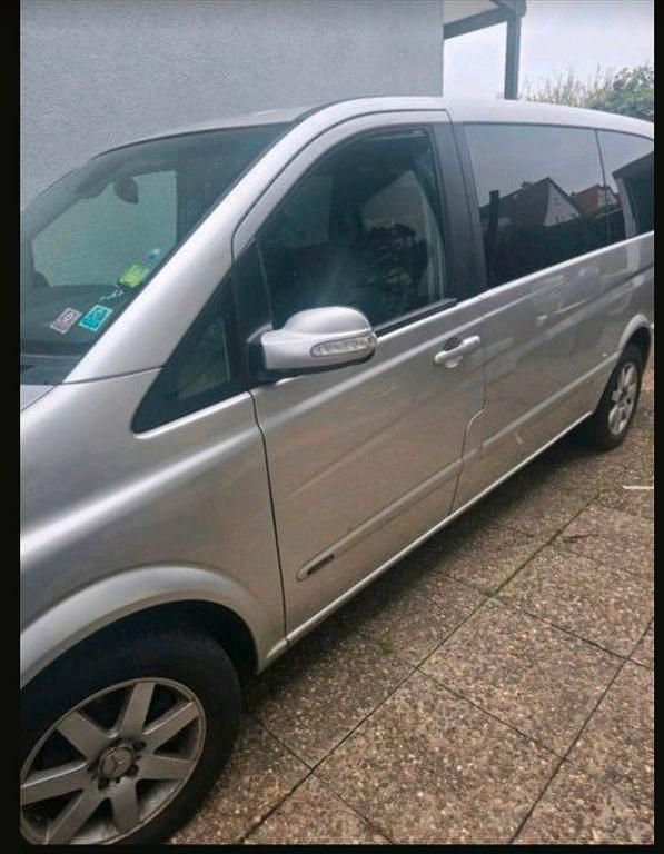 Silber Gebraucht 2006 Mercedes 190 Limousine | 6.500 € - Bild 1/4