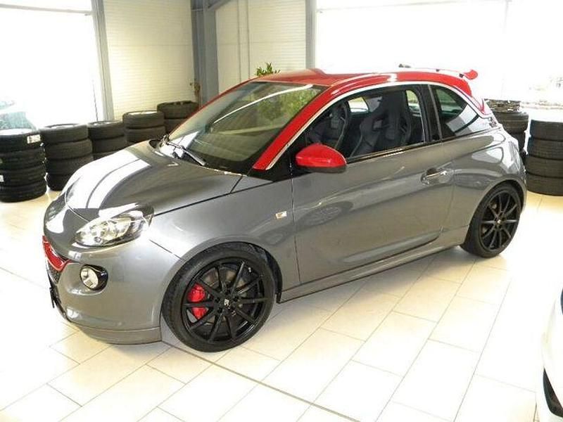 Gebraucht Opel Adam S 150 PS (110 kW) 2016 Rot Kleinwagen