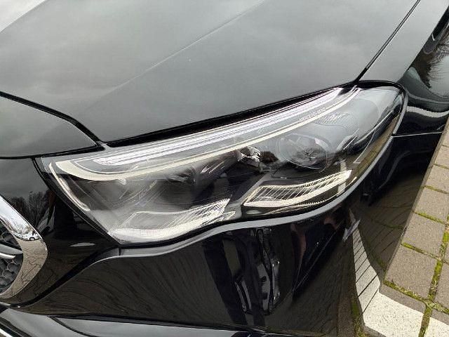 Gebraucht Mercedes E300 AMG 313 PS (230 kW) 2024 Schwarz Limousine