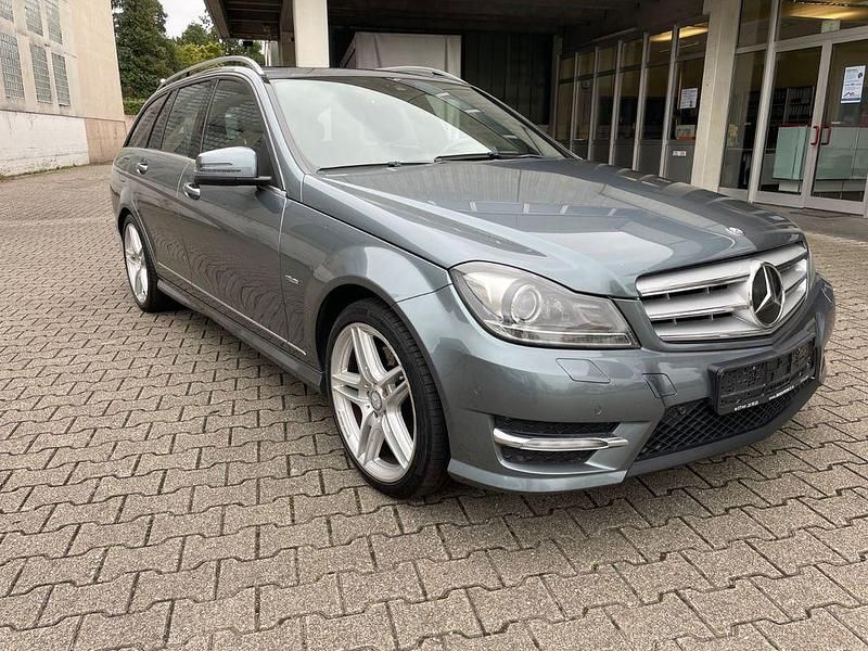 Gebraucht Mercedes C350 AMG 306 PS (225 kW) 2012 Grau Limousine