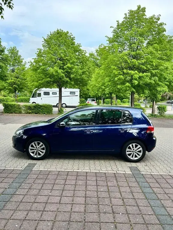 Second-hand VW Golf VI Style 86 CP (63 kW) 2011 Albastru Hatchback