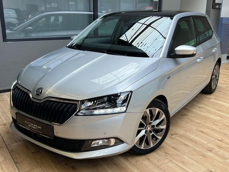 Brilliantsilber metallic Gebraucht 2021 Skoda Fabia Best of Kleinwagen | 14.900 € (Guter Preis) - Bild 1/4