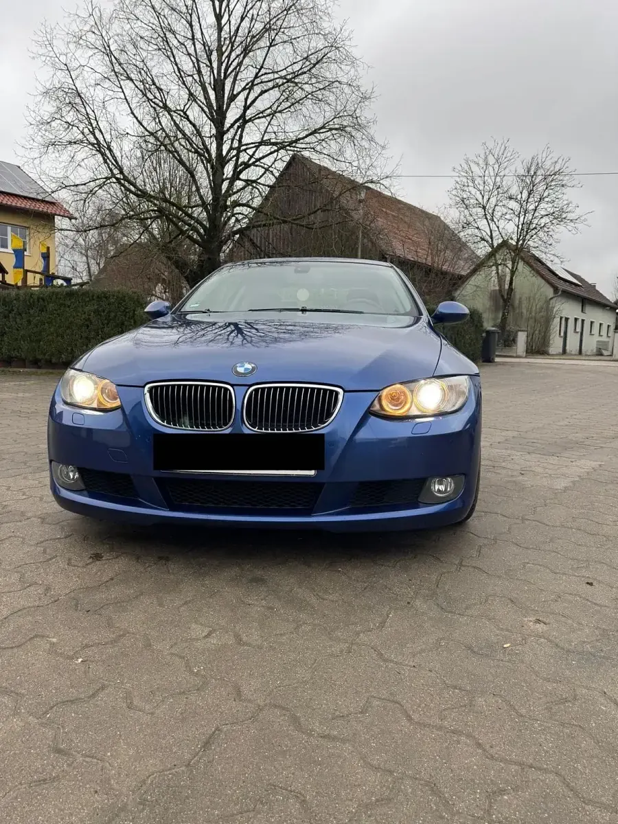 Gebraucht BMW 330 272 PS (200 kW) 2008 Blau Coupé