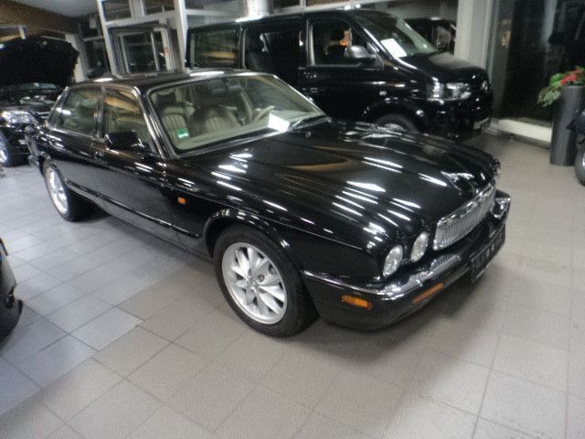 Gebraucht 1999 Jaguar XJ Executive Limousine | 9.999 € (Teuer) - Bild 1/4