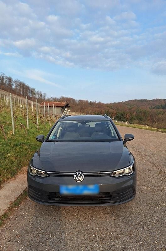 Gebraucht VW Golf VIII 110 PS (80 kW) 2021 Grau Kombi