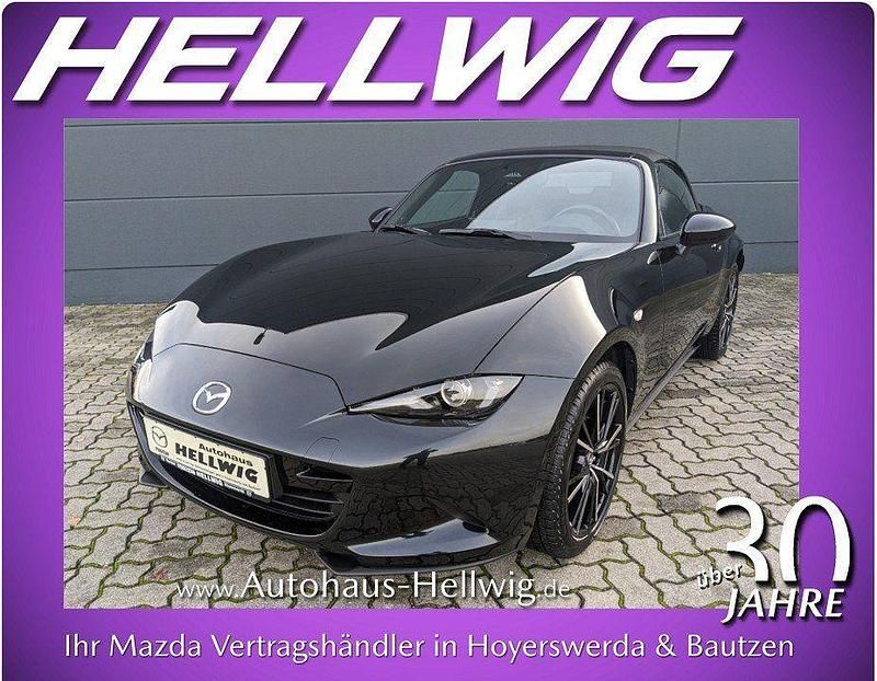 Jet black metallic (metallic) Gebraucht 2024 Mazda MX5 Exclusive Cabrio | 32.680 € (Fairer Preis) - Bild 1/4