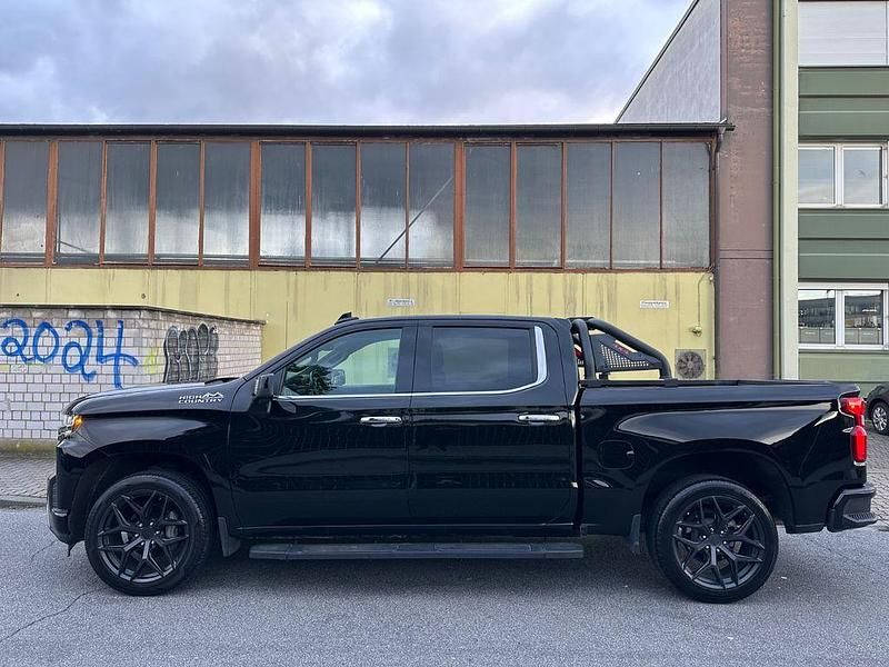 Gebraucht Chevrolet Silverado 426 PS (313 kW) 2019 Schwarz SUV