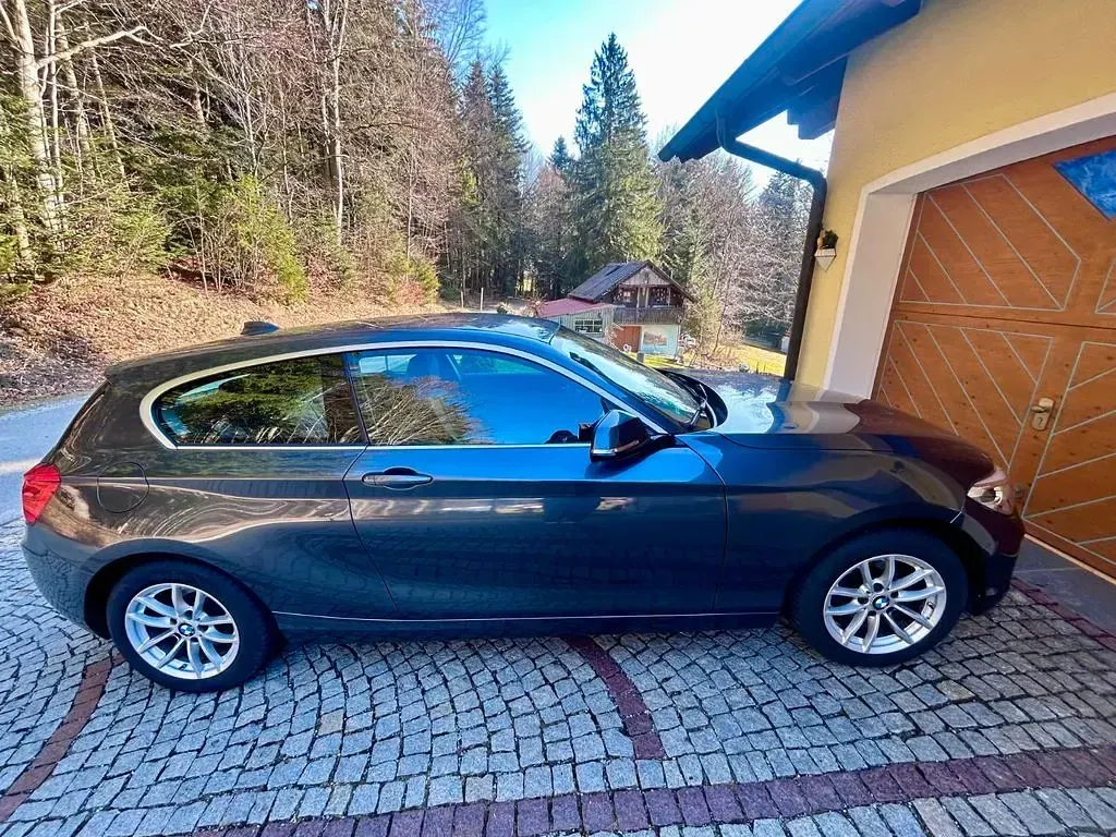 Gebraucht BMW 120 184 PS (135 kW) 2018 Grau Kleinwagen