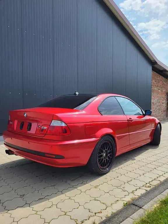 Używany BMW 325 Performance 192 KM (141 kW) 2004 Czarny Coupe