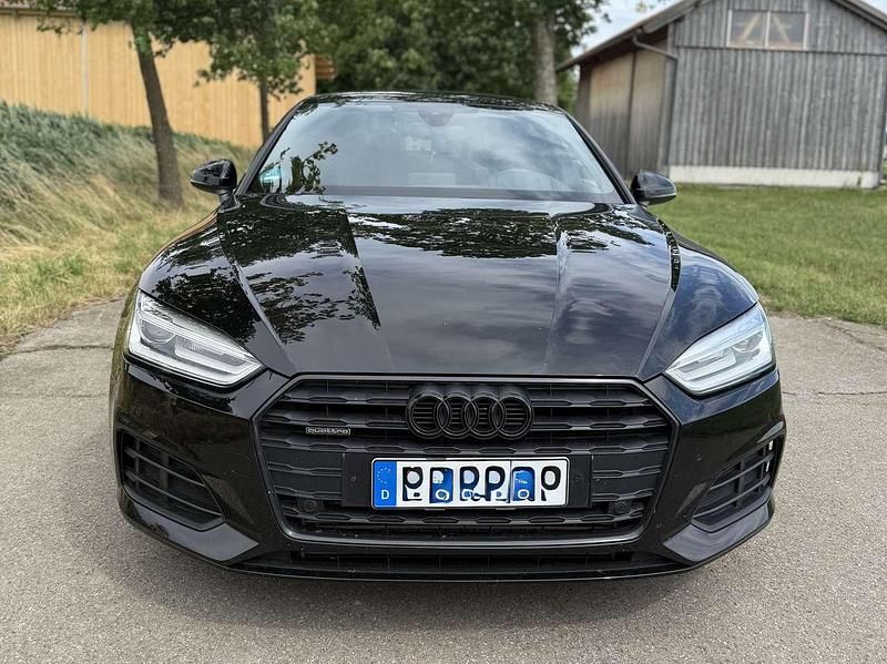Schwarz Gebraucht 2020 Audi A5 Sportback Coupé | 19.000 € - Bild 1/4