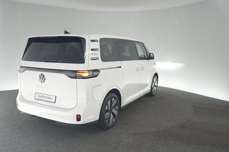 Używany VW ID. Buzz Pro 210 kW (286 KM) 2025 Biały Minivan