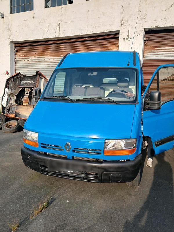 Blau Gebraucht 2002 Renault Master Van | 5.200 € - Bild 1/4