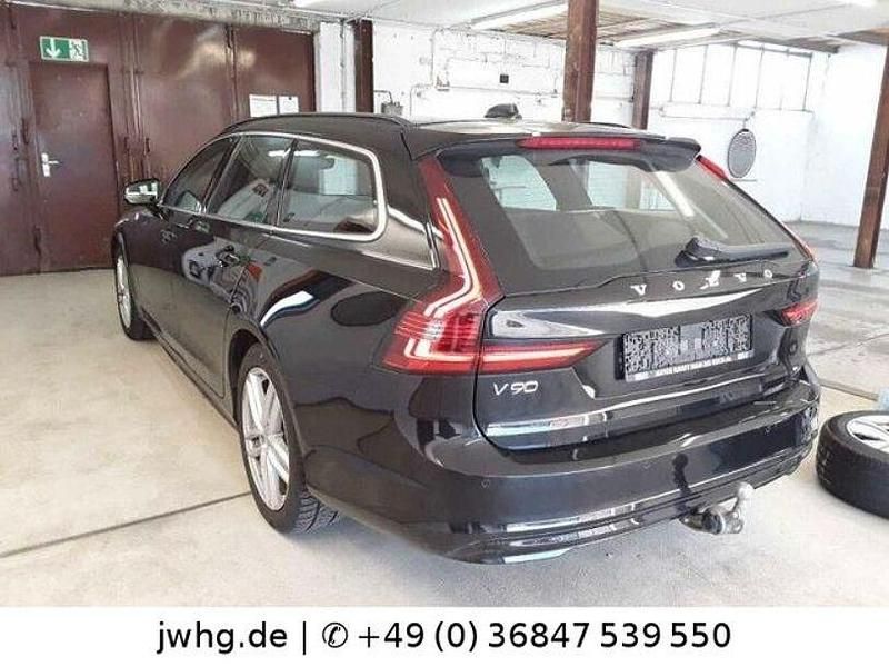 Gebraucht Volvo V90 197 PS (144 kW) 2021 Black stone (metallic) Kombi